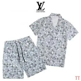 louis vuitton lv survetements manches courtes pour homme s_125a405